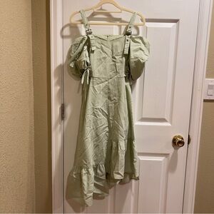 Light Green Puff Sleeve Dress
